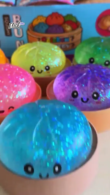 ¿CÓMO SABER SI TU SQUISHY ES PIRATA? ¿HUELE MAL? ¿ESTÁ DESPINTADO Y MUY PEGAJOSO?